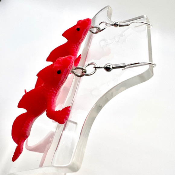 Large Lizard Earrings  - Animal Earrings - Gecko Earrings - Chameleon Earrings - Picture 5 of 10